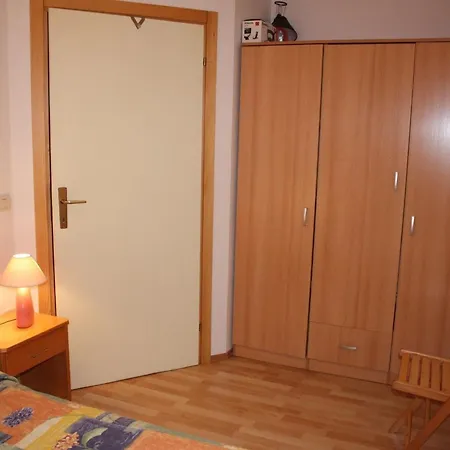 Apartment Appartament Nirvana By Interhome