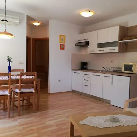 Appartement Appartament Nirvana By Interhome *