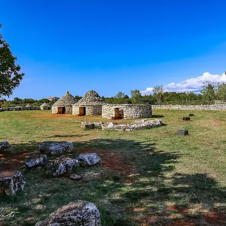 아파트 Appartament Nirvana By Interhome 브르사르